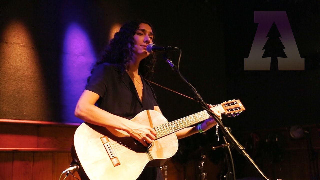 Bedouine - Skyline | Shows From Schubas