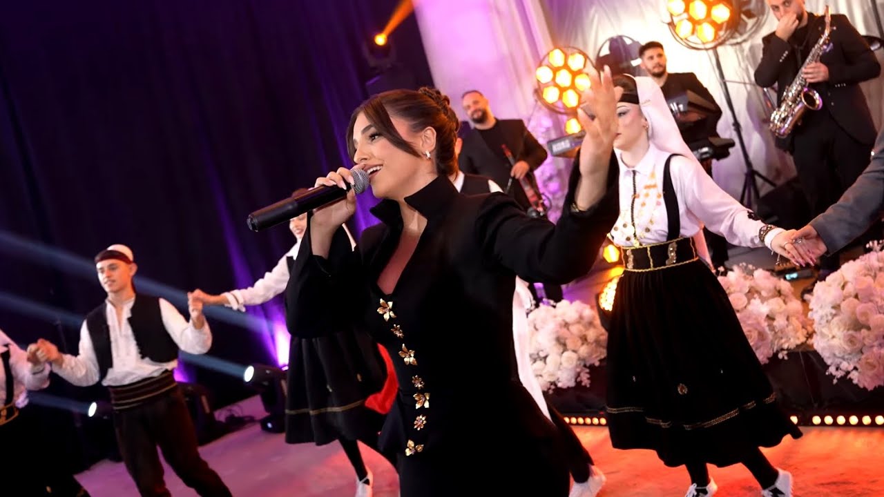 Ema Islami - Potpuri festive në RTVFontana 2026