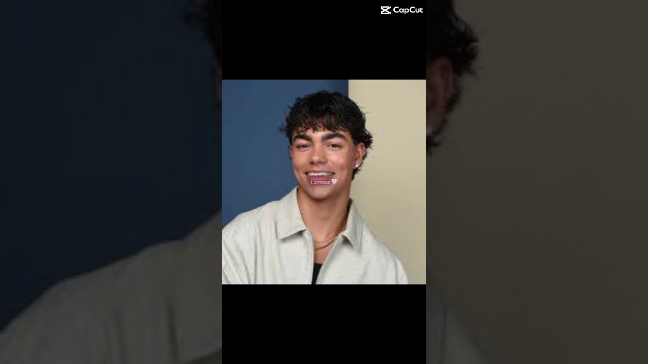 I LOVEE #malachibarton #yts #zombies4