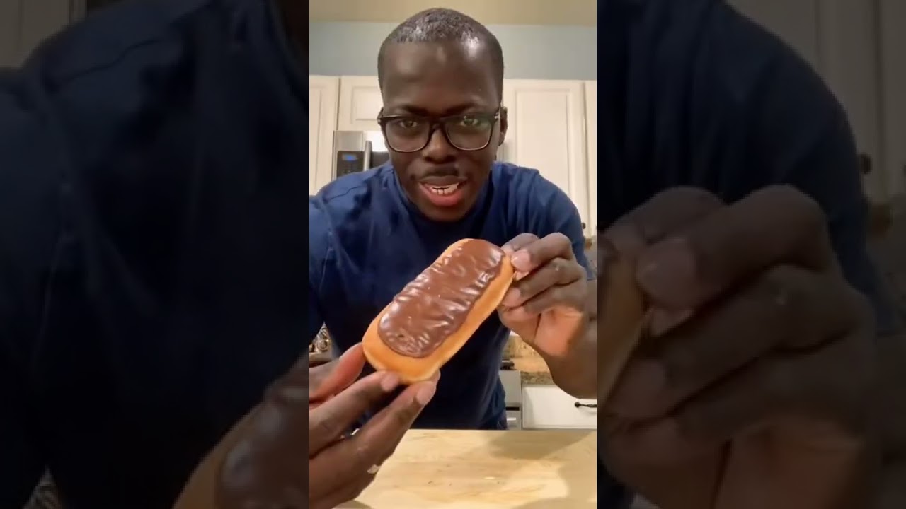 TRYING DUNKIN CHOCOLATE LONG JOHN DOUGHNUTS #shorts