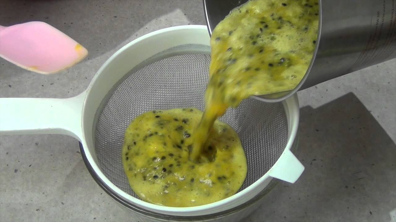 How to get Juice out of a Passionfruit Easy Life Hack cheekyricho