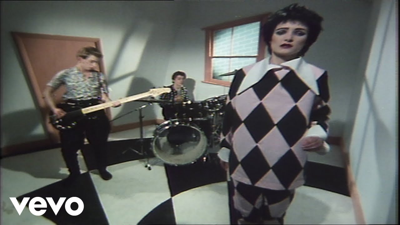 Siouxsie And The Banshees - Happy House (Official Music Video)