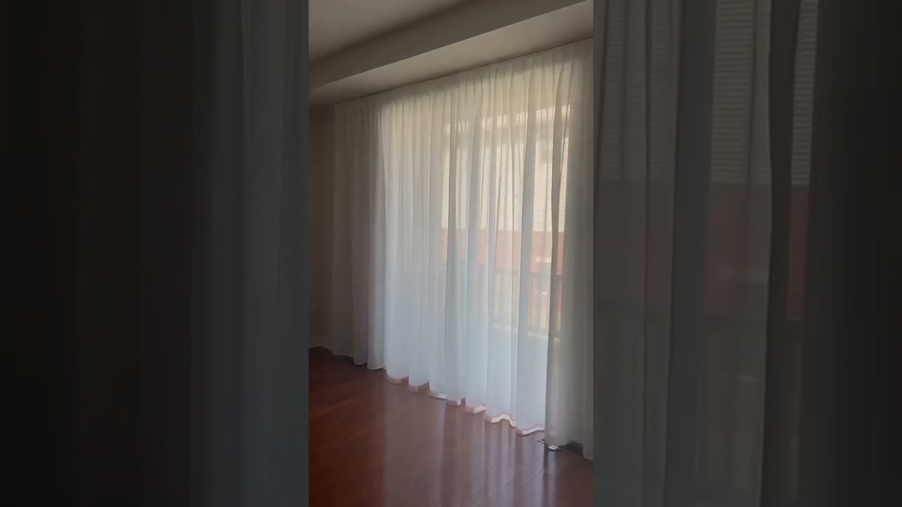 White sheer curtains for bedroom | IKEA Hilja curtain | airy, minimal home decor ideas