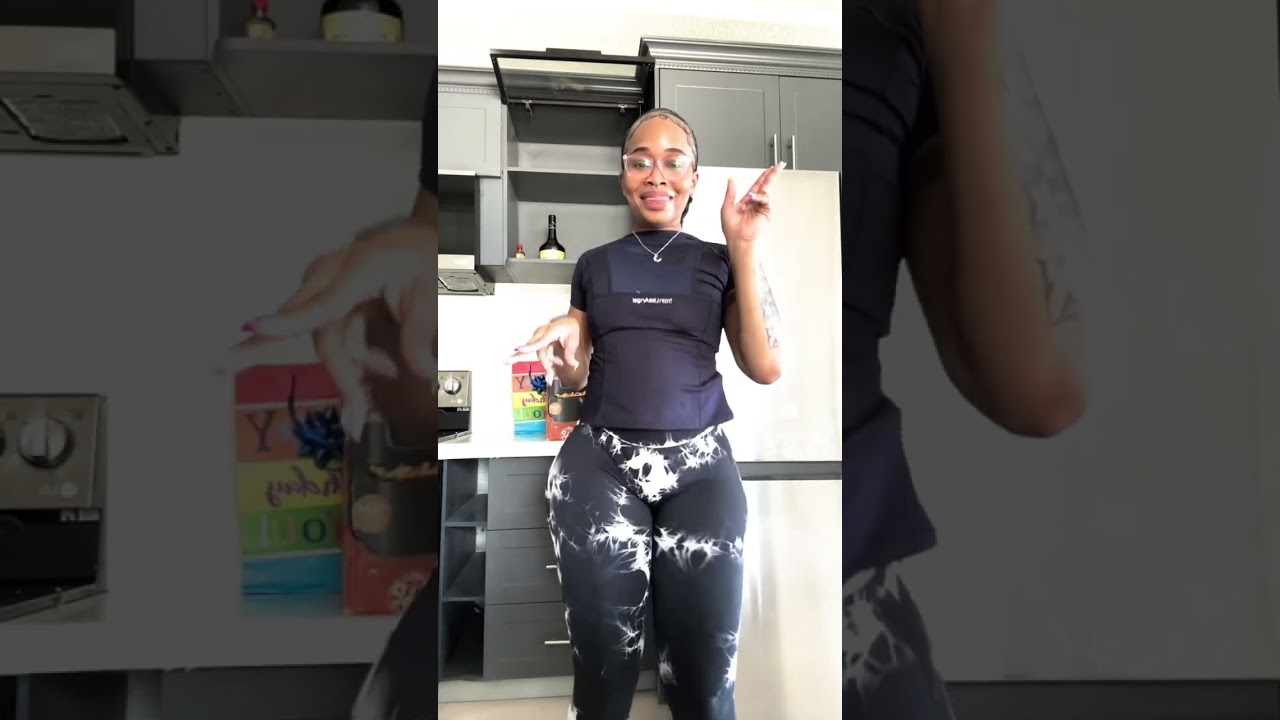 Girlfriend Material ?