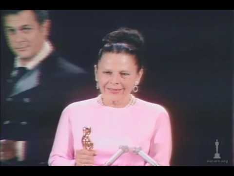 Ruth Gordon Wins Supporting Actress: 1969 Oscars